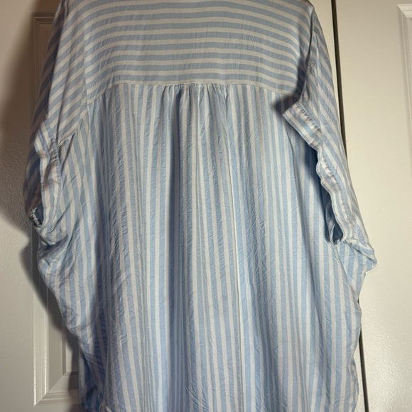 Time and Tru XL 16/18 Blue White Striped Button Up Shirt Short Sleeve Soft - Picture 4 of 4